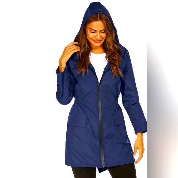 Jackets & Blazers - 💕Rain Jacket